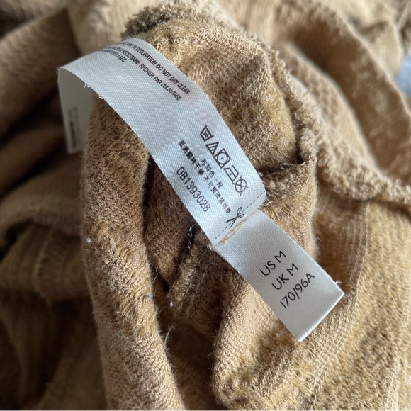 Free People Movement M Brown  Ribbed Cropped Hoodie Thumbholes Athleisure Fairy - Picture 6 of 12